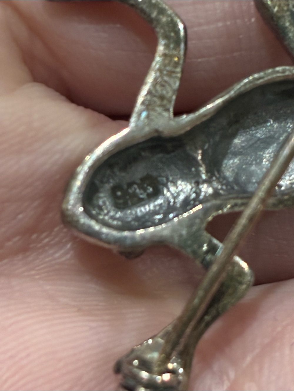 Vintage Sterling Silver Marcasite Frog Brooch - Picture 6 of 6